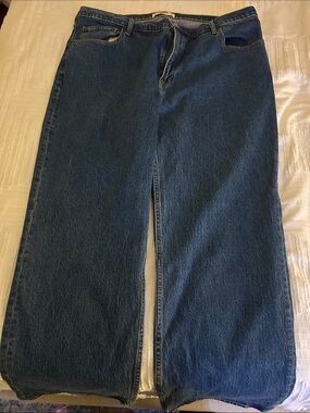 Abercrombie & Fitch Dark Blue Relaxed Jeans